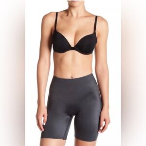 SPANX Simplicity Mid-Thigh Short 313 Shaper in Steel NWT